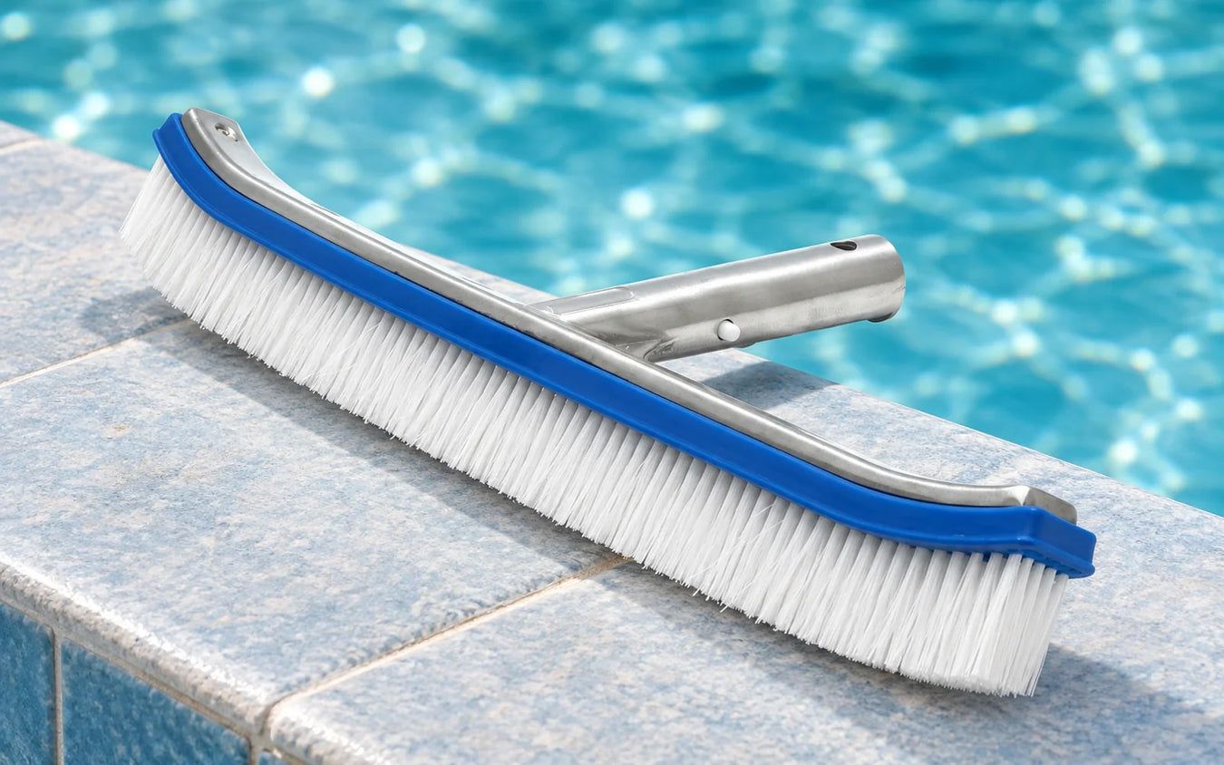 Cepillos Limpia Piscina: Cepillo de Aluminio Limpia Piscina 45cm - Vulcano